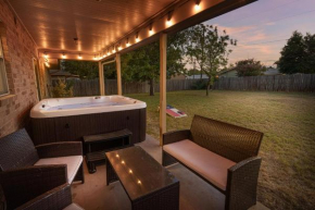 Hill Country Haven - Hot Tub & Game Room